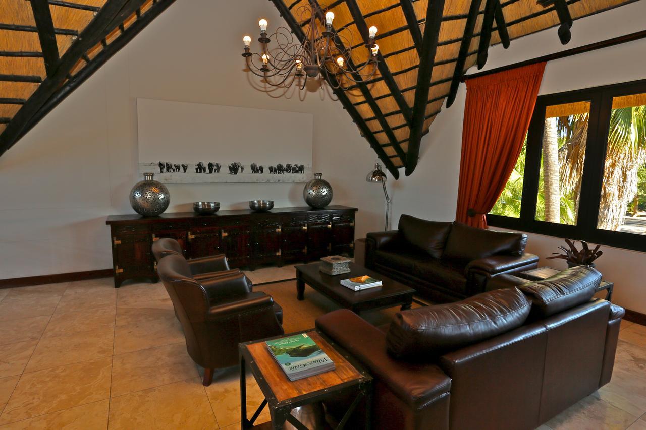 La Rochelle Lodge Okaukuejo Luaran gambar