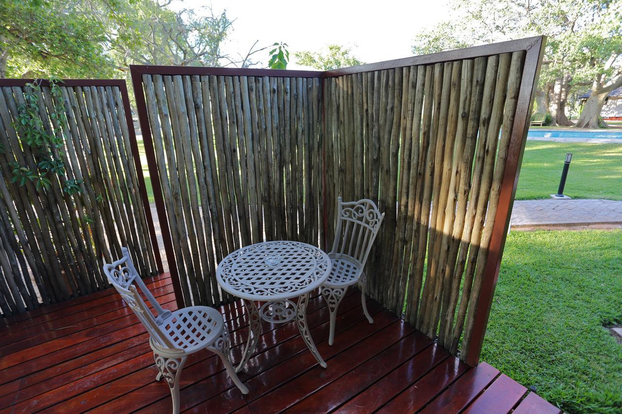 La Rochelle Lodge Okaukuejo Luaran gambar