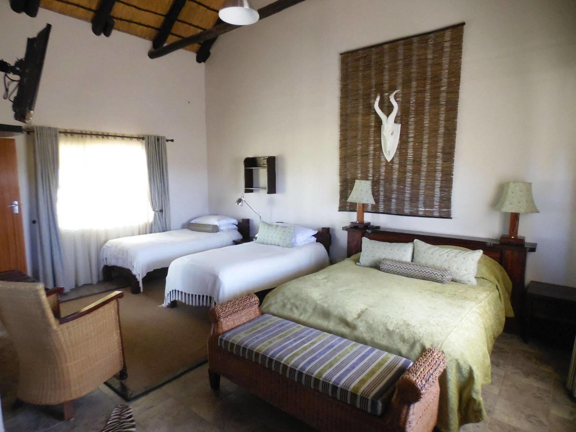 La Rochelle Lodge Okaukuejo Luaran gambar