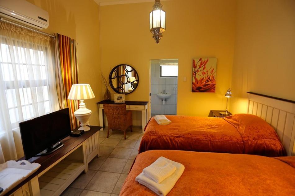 La Rochelle Lodge Okaukuejo Luaran gambar